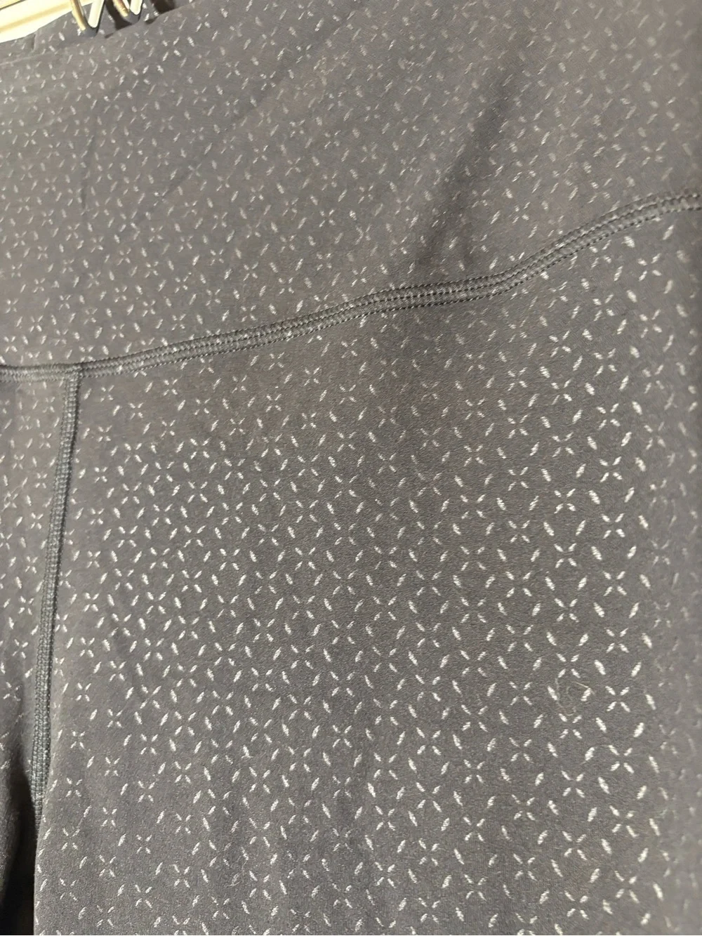 Lululemon Sz 8 Black Groove Super-High-Rise Flared Pant Nulu Gradiate Geo